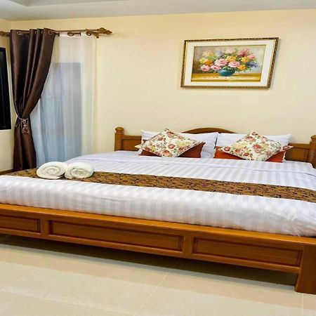 Capital O 75518 Baan Rose Resort Ao Luk Екстер'єр фото