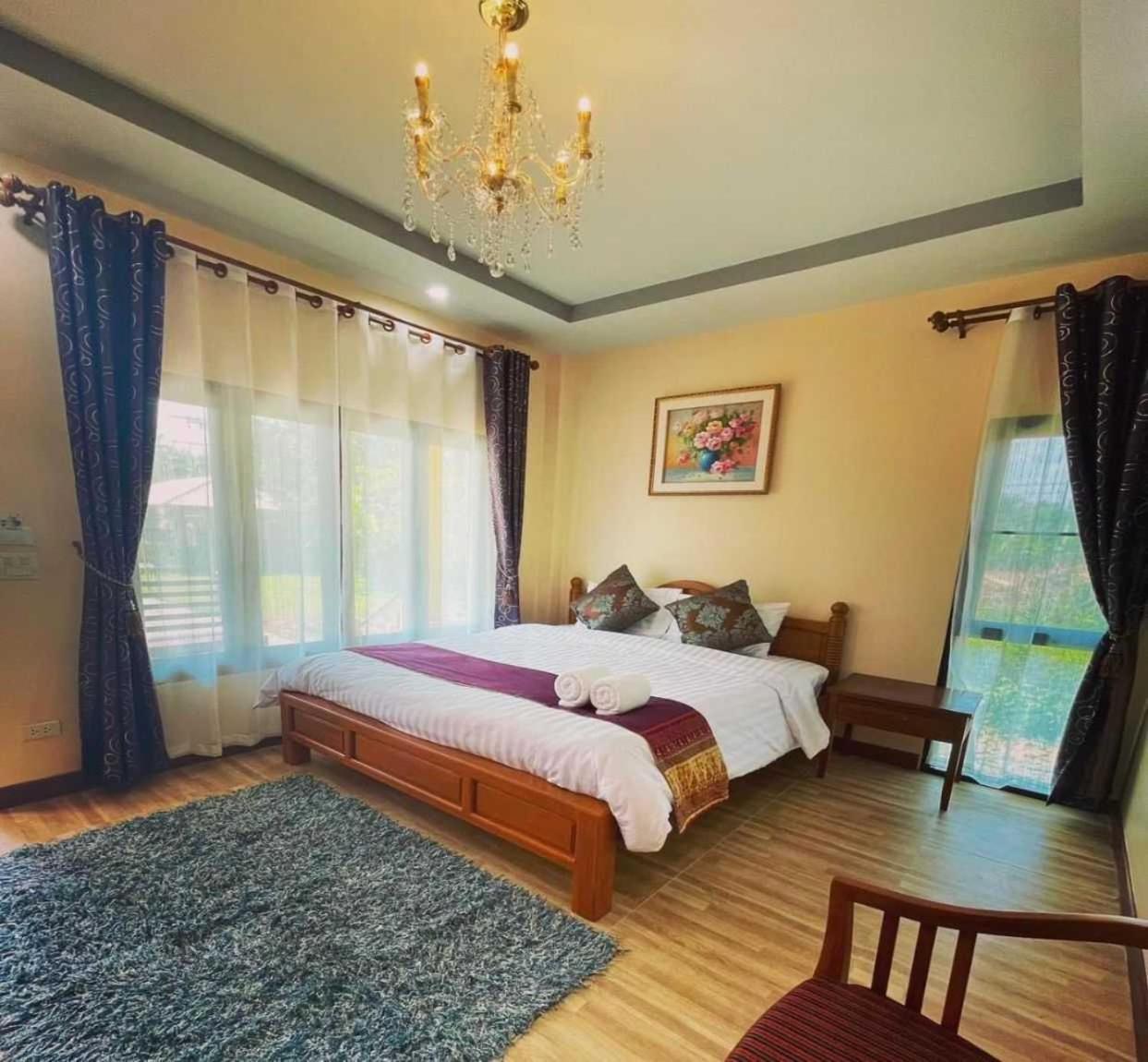 Capital O 75518 Baan Rose Resort Ao Luk Екстер'єр фото
